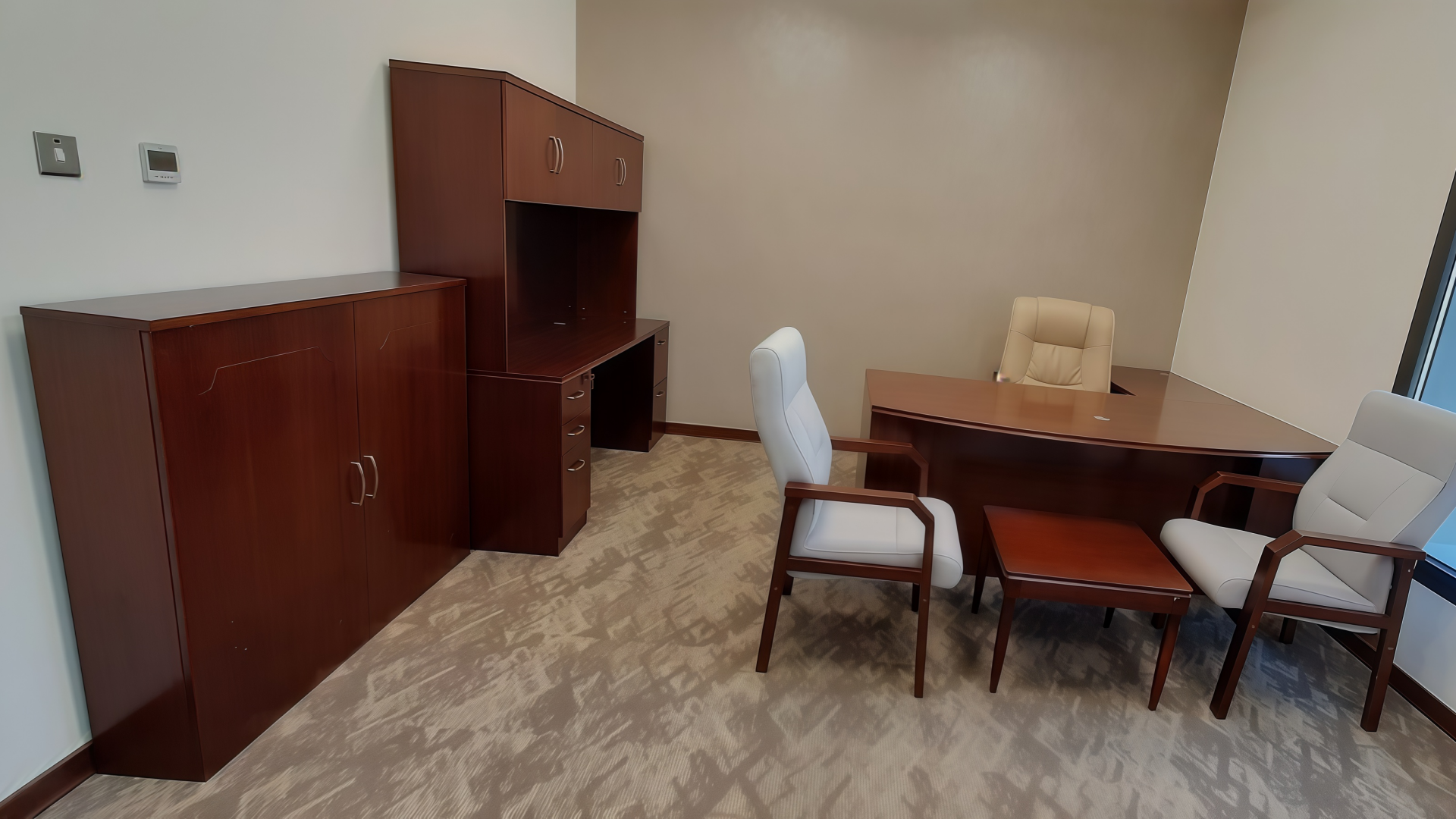 Desk Set Level 1