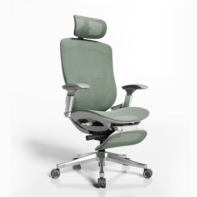 Boss Mesh Task Chair with Wheels