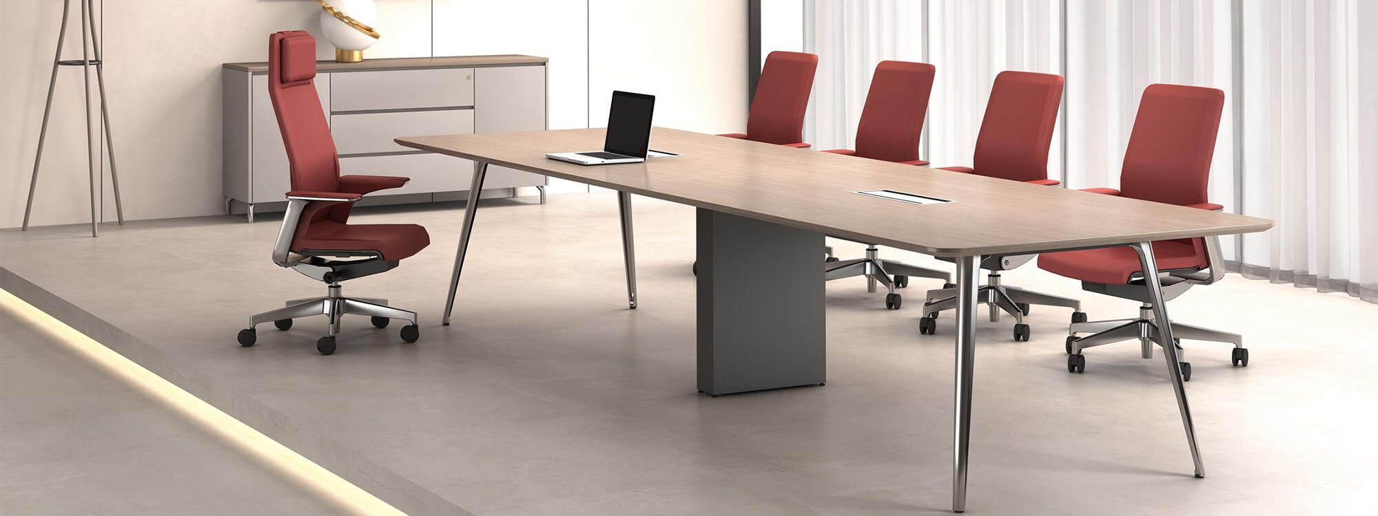 Excellence in design and engineering fuse to create a base that provides a clean, light, and modern solution to board rooms and collaborative teaming spaces.