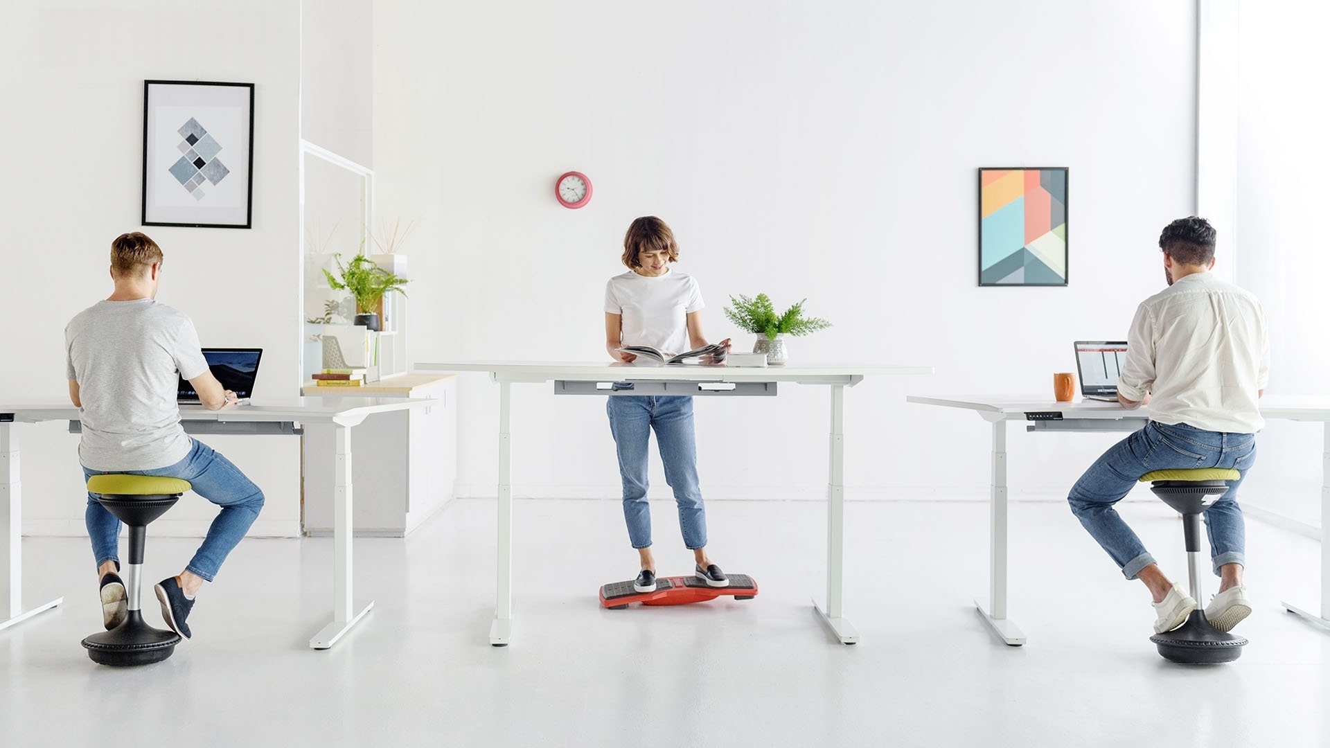 Office Layouts for 3 Desks