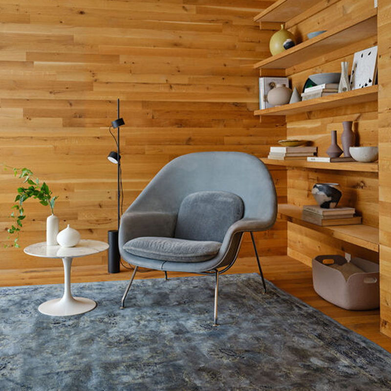 Womb Lounge Chair & Ottoman by Knoll Eero Saarinen