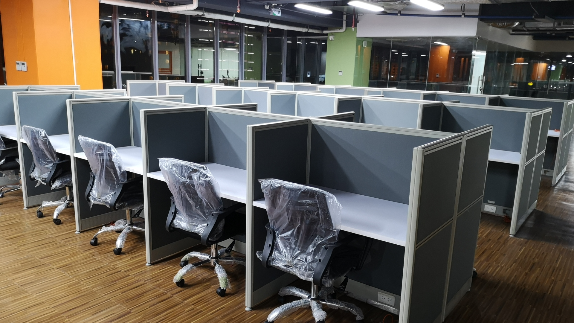 workstation (2)